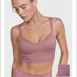 VS Sports Bra